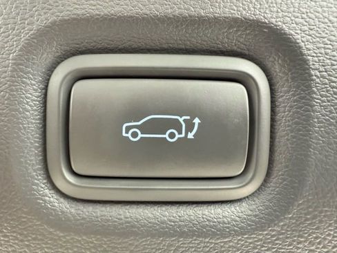 Used 2023 Hyundai Ioniq 5 Limited image 11