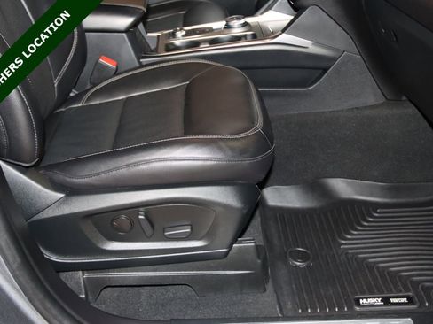 Used 2021 Ford Explorer Limited w/ Equipment Group 301A AWD/4WD image 60