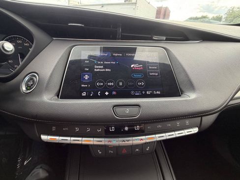 Used 2023 Cadillac XT4 Premium Luxury w/ Cold Weather Package AWD/4WD image 17