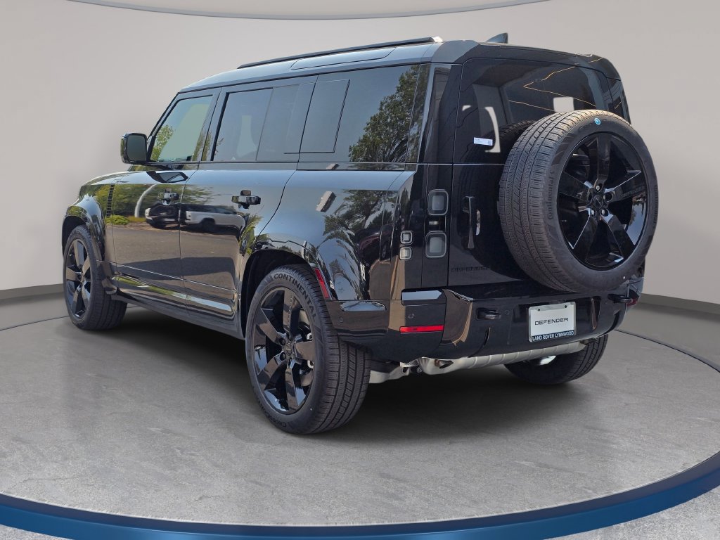 New 2026 Land Rover Defender 110 X-Dynamic SE AWD/4WD image 6