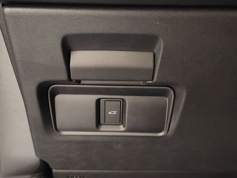 New 2026 Land Rover Discovery Sport Landmark image 21