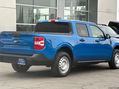 Certified 2025 Ford Maverick XL FWD image 4