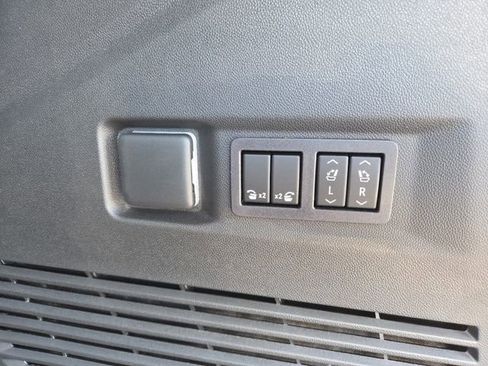 New 2026 GMC Yukon Denali w/ Denali Reserve Package image 20