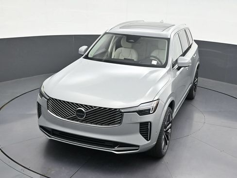Used 2026 Volvo XC90 B6 Ultra w/ Protection Package AWD/4WD image 20