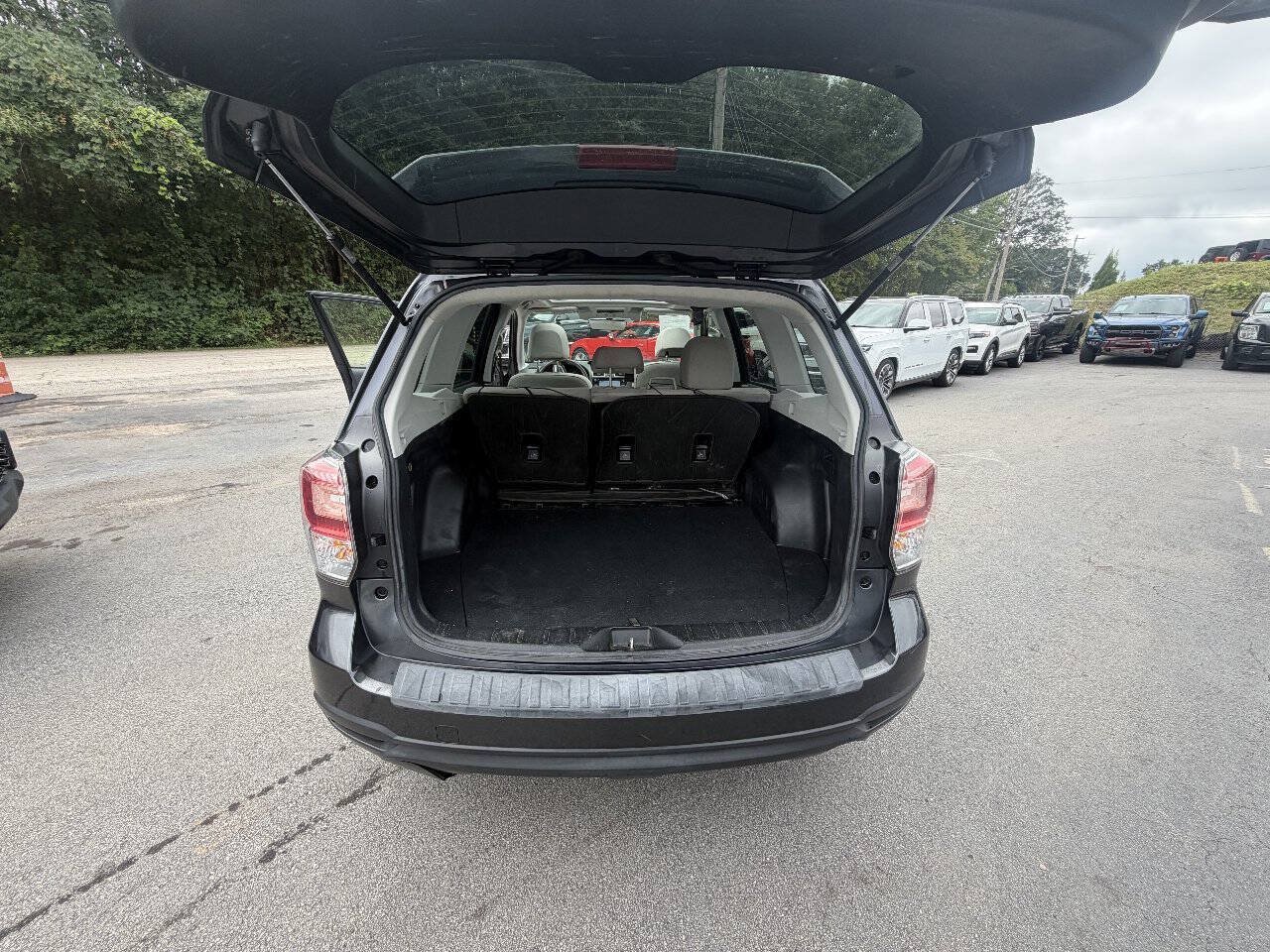 Used 2018 Subaru Forester 2.5i Premium AWD/4WD image 7