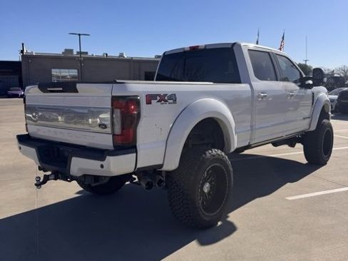 Used 2017 Ford F250 Platinum w/ Platinum Ultimate Package image 8