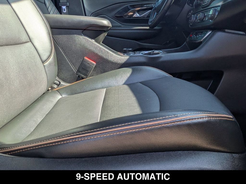 Used 2023 GMC Terrain AT4 w/ Infotainment Package II AWD/4WD image 28