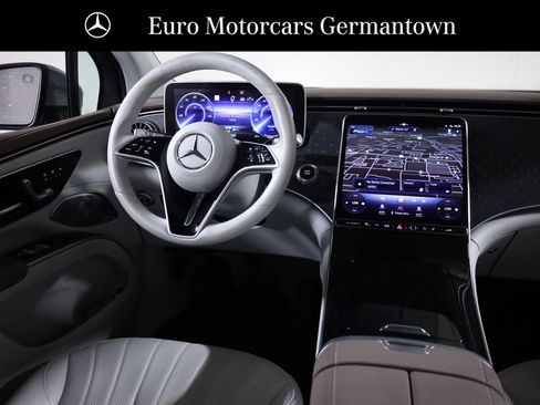 Used 2023 Mercedes-Benz EQS 450+ 4MATIC SUV image 41