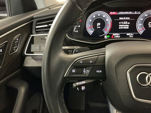 Used 2022 Audi Q8 Premium AWD/4WD image 14