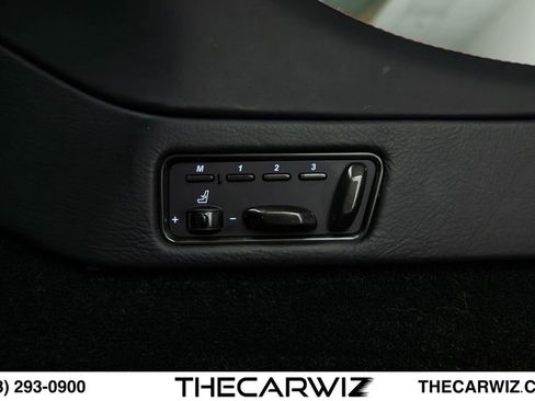Used 2016 Aston Martin Vanquish Coupe RWD image 52