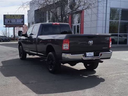 Used 2024 RAM 2500 Tradesman w/ Chrome Appearance Group AWD/4WD image 7