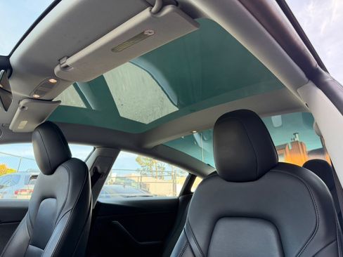 Used 2022 Tesla Model 3 Long Range image 13