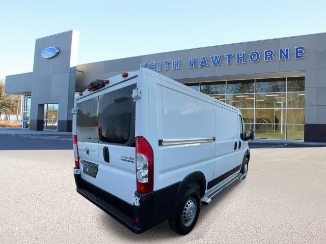 Used 2025 RAM ProMaster 2500 w/ U-Haul Equipment Group FWD image 6
