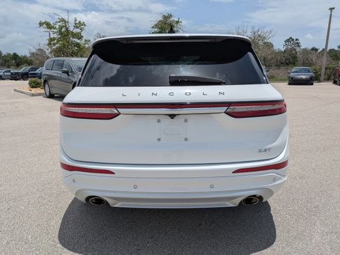 Used 2020 Lincoln Corsair Reserve w/ Equipment Group 201A AWD/4WD image 5