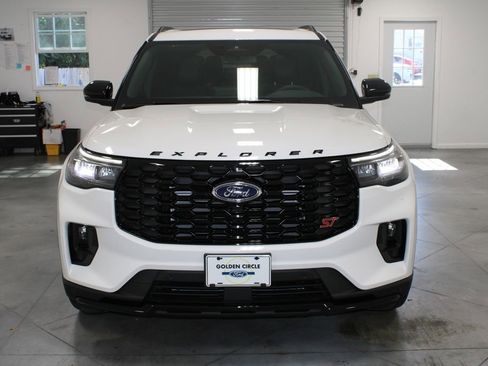New 2026 Ford Explorer ST w/ Sun And Sound Package AWD/4WD image 2