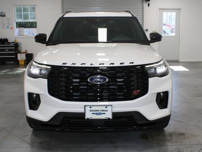 New 2026 Ford Explorer ST w/ Sun And Sound Package