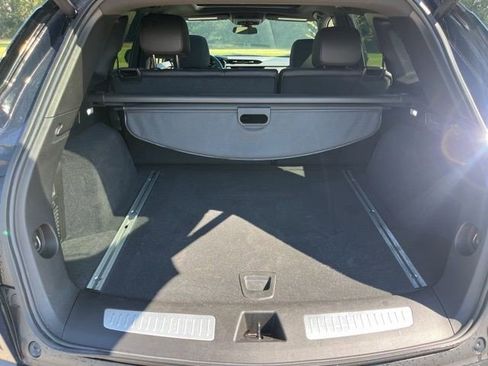 Certified 2025 Cadillac XT5 Premium Luxury image 5