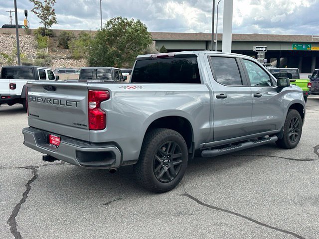 Used 2024 Chevrolet Silverado 1500 Custom w/ Turbomax Blackout Package AWD/4WD image 8