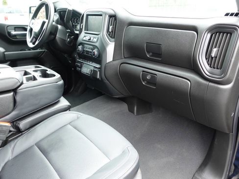 Used 2024 Chevrolet Silverado 1500 Custom AWD/4WD image 29