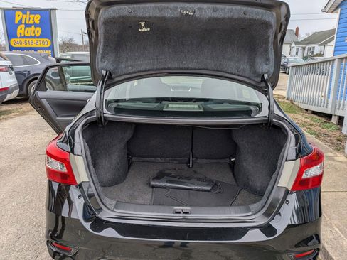 Used 2019 Nissan Sentra SV w/ Special Edition Package image 24