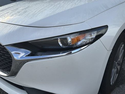 Used 2021 MAZDA MAZDA3 s FWD image 7