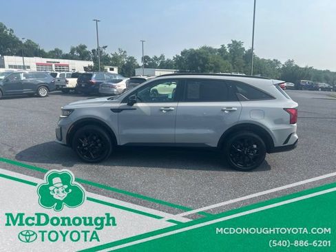 Used 2023 Kia Sorento SX AWD/4WD image 7
