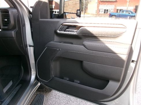 Used 2025 Chevrolet Silverado 2500 LT w/ All Star Edition image 13