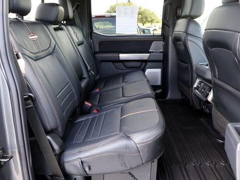 Used 2024 Ford F250 Platinum w/ FX4 Off-Road Package AWD/4WD image 27