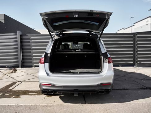 Used 2024 Mercedes-Benz GLS 63 AMG 4MATIC image 16