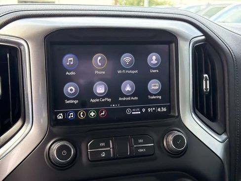 Used 2022 Chevrolet Silverado 1500 LT AWD/4WD image 30