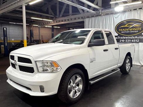Used 2019 RAM 1500 Express w/ Express Value Package image 3