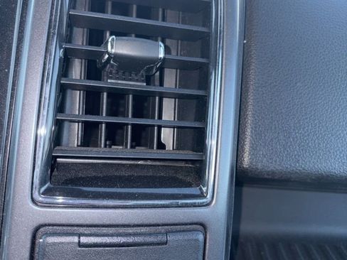 Used 2017 Ford F150 XLT w/ Equipment Group 302A Luxury image 28