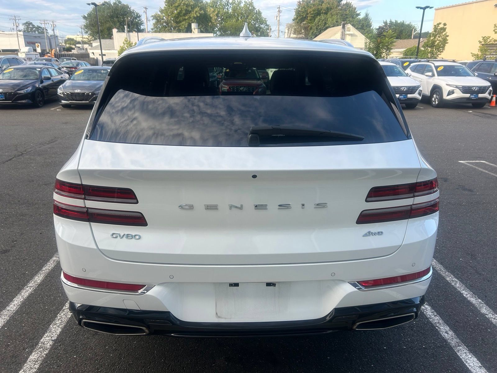 Used 2024 Genesis GV80 2.5T w/ Prestige Package AWD/4WD image 4