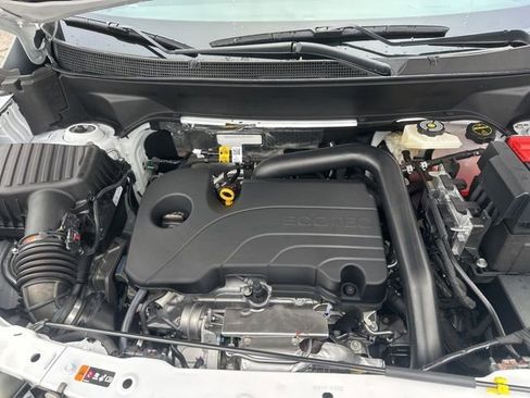 New 2026 Chevrolet Equinox LT image 34