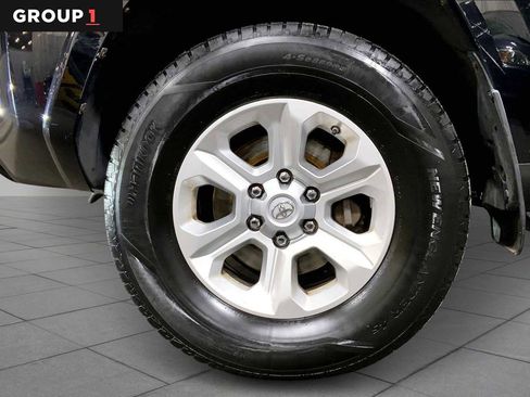 Certified 2018 Toyota 4Runner SR5 image 10