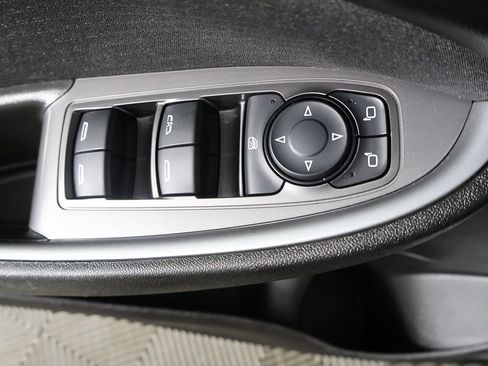 Used 2023 Chevrolet Malibu LT FWD image 32