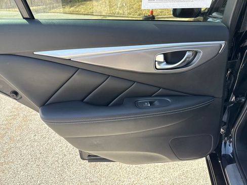 Used 2014 INFINITI Q50 Premium w/ Navigation Package image 22
