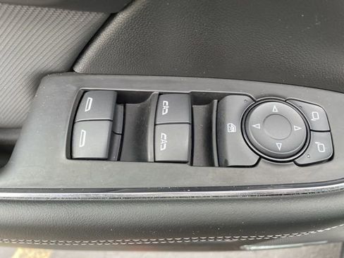 Used 2025 Buick Envision Preferred image 5