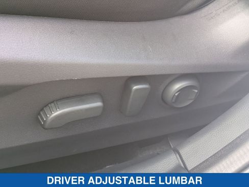 Certified 2025 Subaru Outback Premium image 8