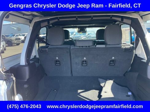 Certified 2025 Jeep Wrangler Unlimited Sahara w/ Safety Group AWD/4WD image 28