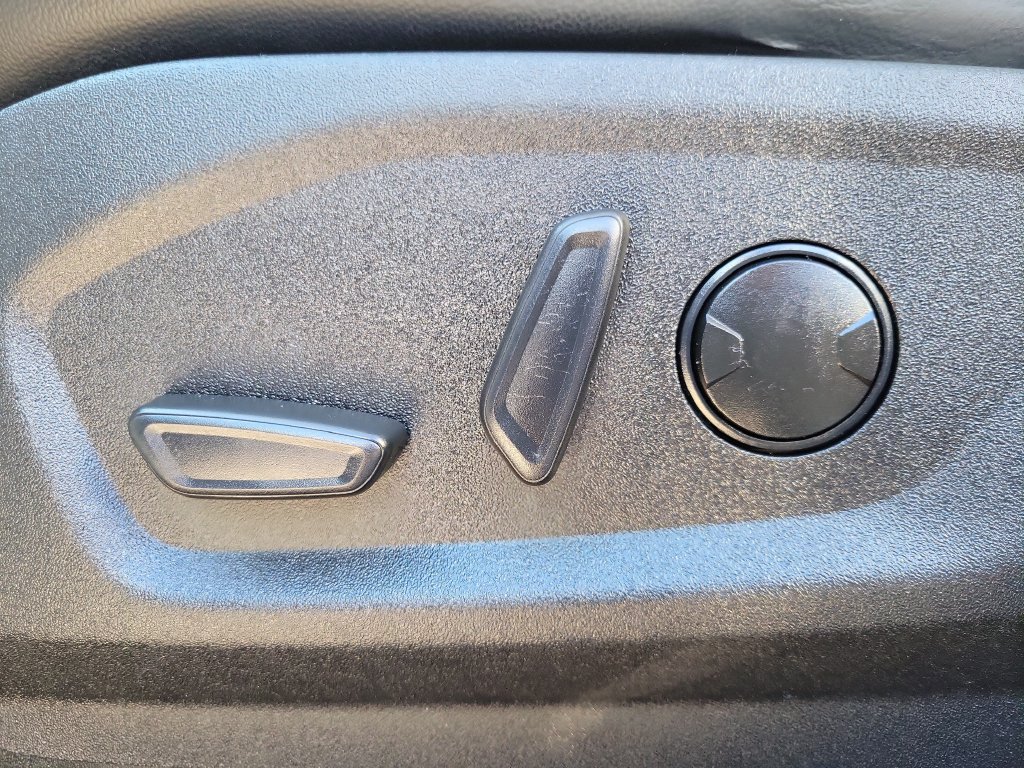 Used 2024 Ford Edge SEL w/ Convenience Package AWD/4WD image 19