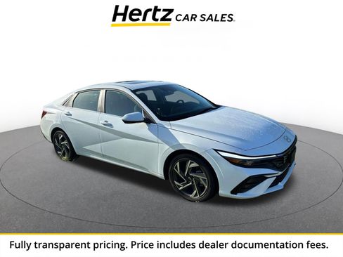 Used 2025 Hyundai Elantra SEL FWD image 1