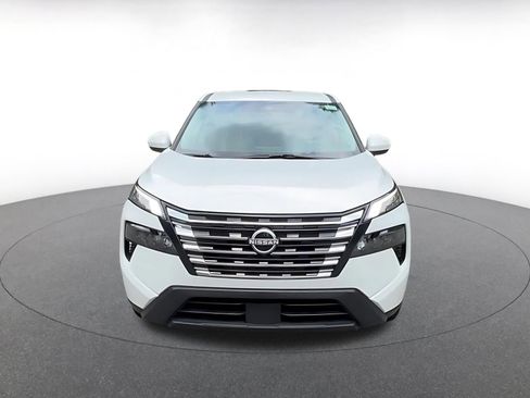 Used 2025 Nissan Rogue SV FWD image 4