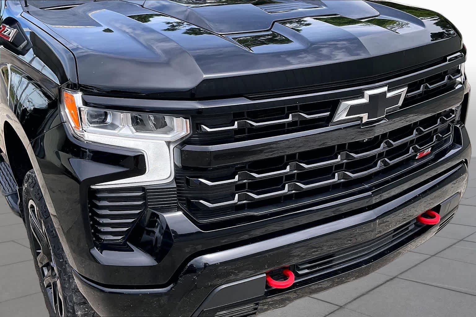 Used 2023 Chevrolet Silverado 1500 LT Trail Boss w/ LT Trail Boss Premium Package AWD/4WD image 29