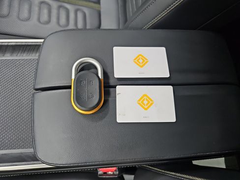 Used 2023 Rivian R1T Adventure image 29