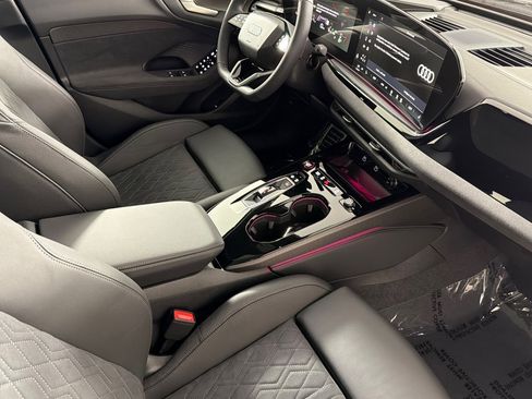 Used 2025 Audi S5 Premium Plus w/ Premium Plus Package image 14