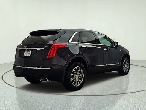 Used 2018 Cadillac XT5 Luxury AWD/4WD image 6