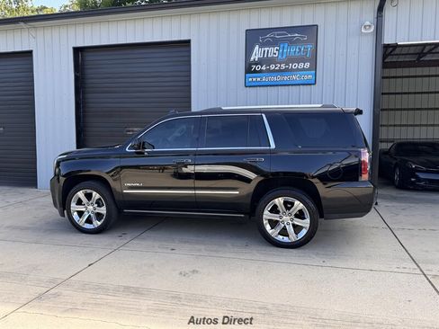 Used 2017 GMC Yukon Denali w/ Open Road Package RWD image 3