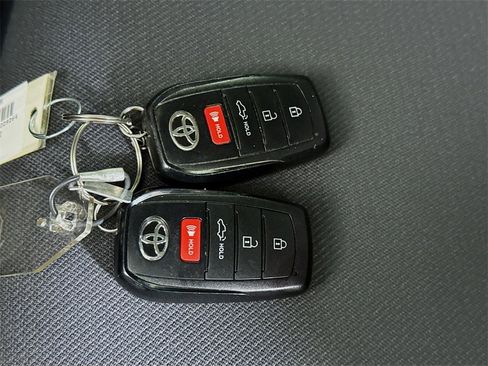 Used 2023 Toyota Tundra SR w/ SR Tow Package image 31