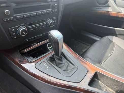 Used 2007 BMW 335xi Sedan AWD/4WD image 28
